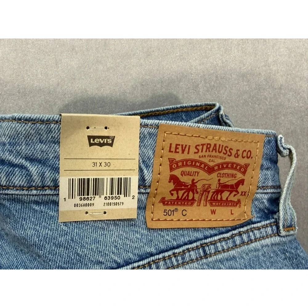 NWT Levi's 501 Curve Men Denim Jeans Button Fly‎ Size 31/30 Stretch Faded